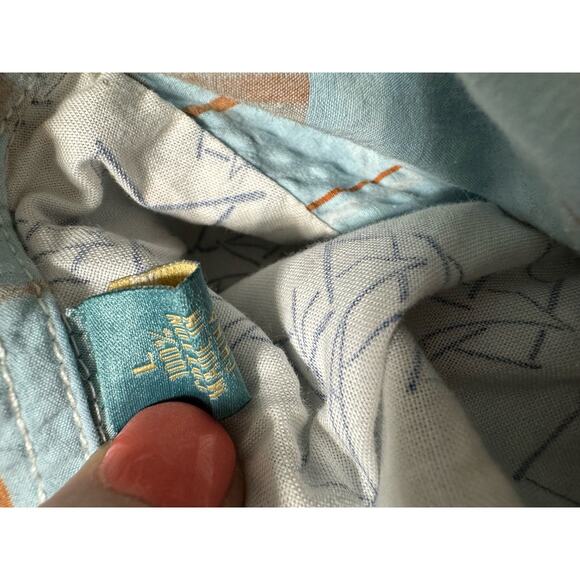 Tommy Bahama Seersucker Plaid Button Down Large - Picture 4 of 5